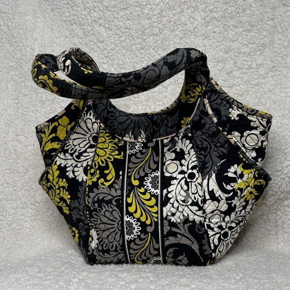 Vera Bradley Baroque Pattern Big HOBO Shoulder Bag NWOT  11" h x 16" w x 6" d - Picture 7 of 16